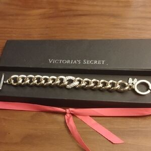 Victoria's Secret Silver Chain Bracelet